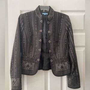ANTONIO MELANI Black Cropped Blazer with Structured Shoulders